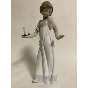 Lladro - Lighting The Road 1155 Spain Porcelain Vintage Figurine